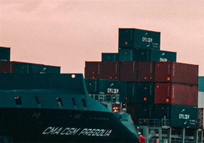 Износ на фотоволтаични модули от Китай: Обемите се понижават леко през октомв...